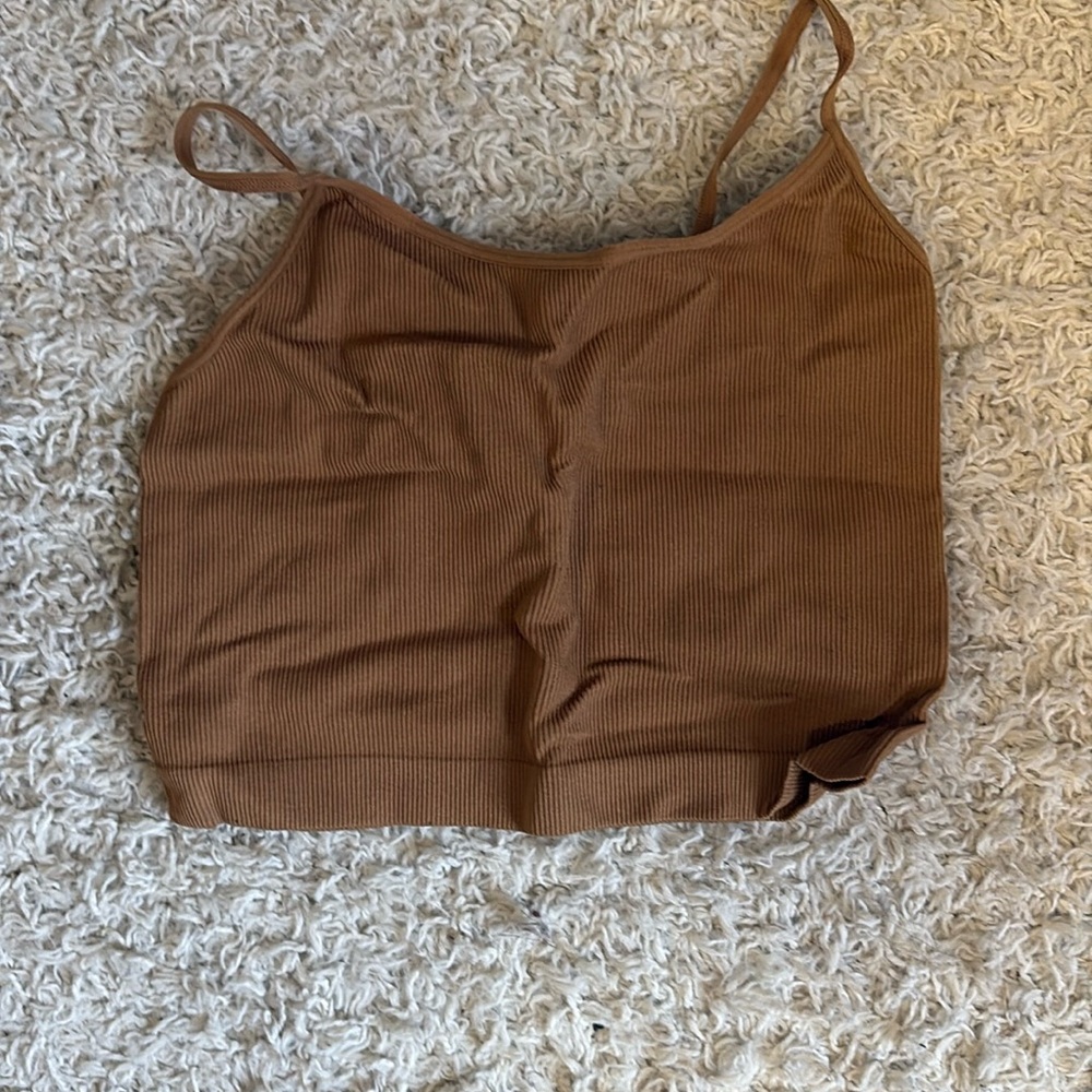 ✨3/$10✨Brown Ribbed Women's Crop Top